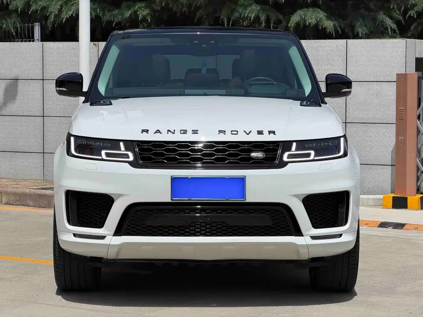 Range Rover Sport 2021 3.0 L6 Black Edition — миниатюра 2
