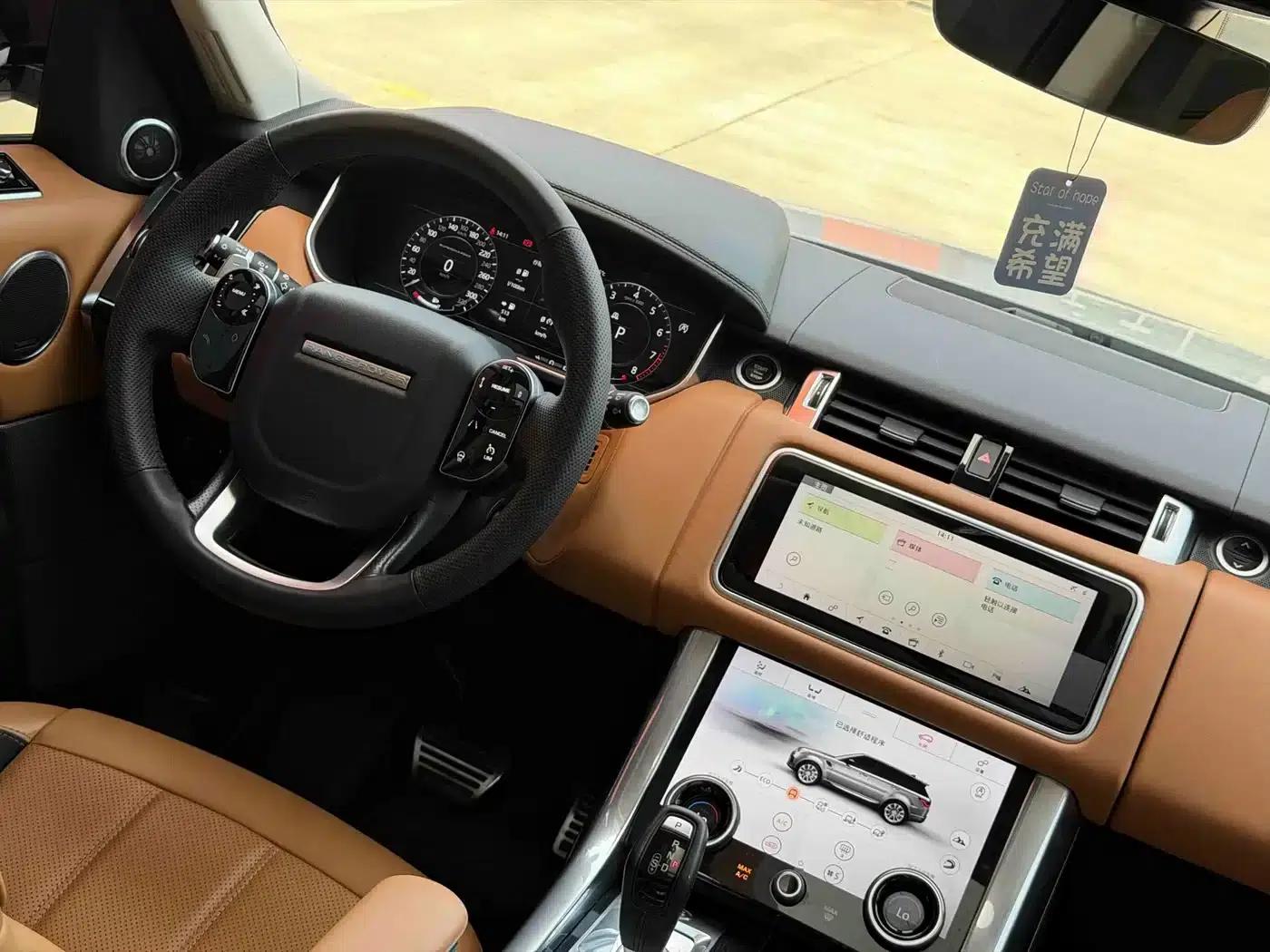 Range Rover Sport 2021 3.0 L6 Black Edition — миниатюра 4
