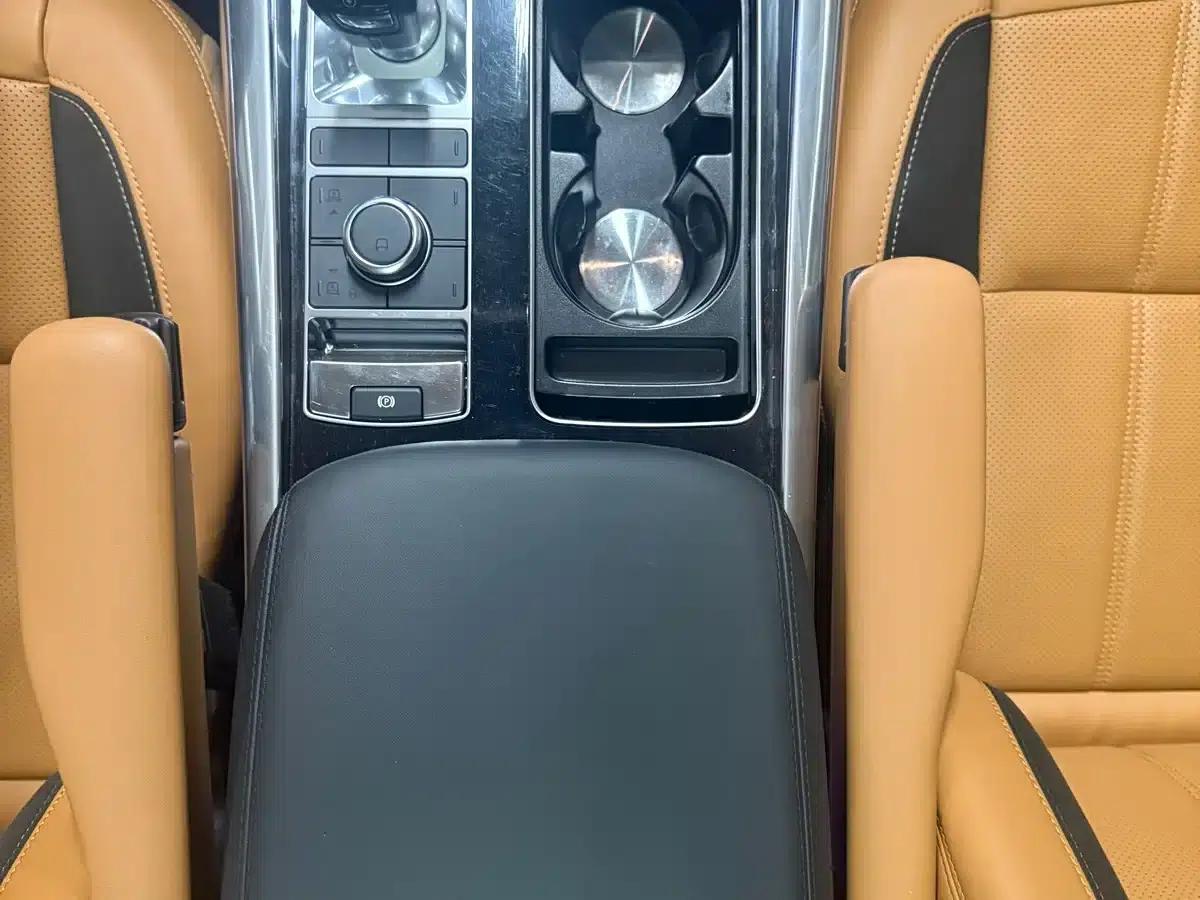 Range Rover Sport 2021 3.0 L6 Black Edition — миниатюра 8