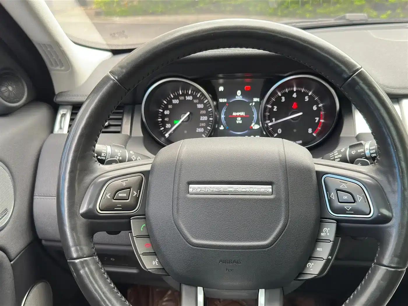 Range Rover Evoque 2018 240PS SE Smart Edition — миниатюра 11