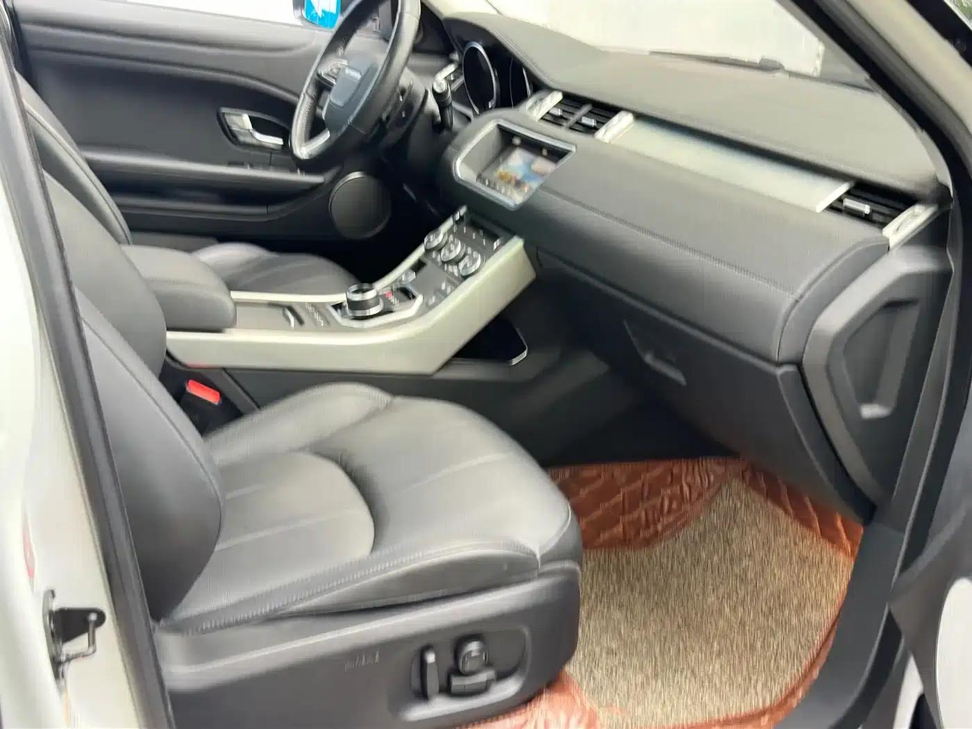 Range Rover Evoque 2018 240PS SE Smart Edition — миниатюра 14
