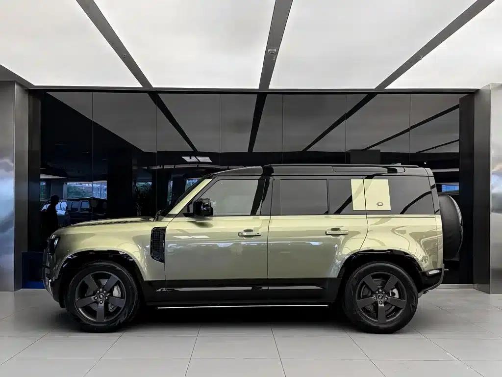 2023 Land Rover Defender Facelift 110 3.0T P400 X-DYNAMIC HSE — миниатюра 3