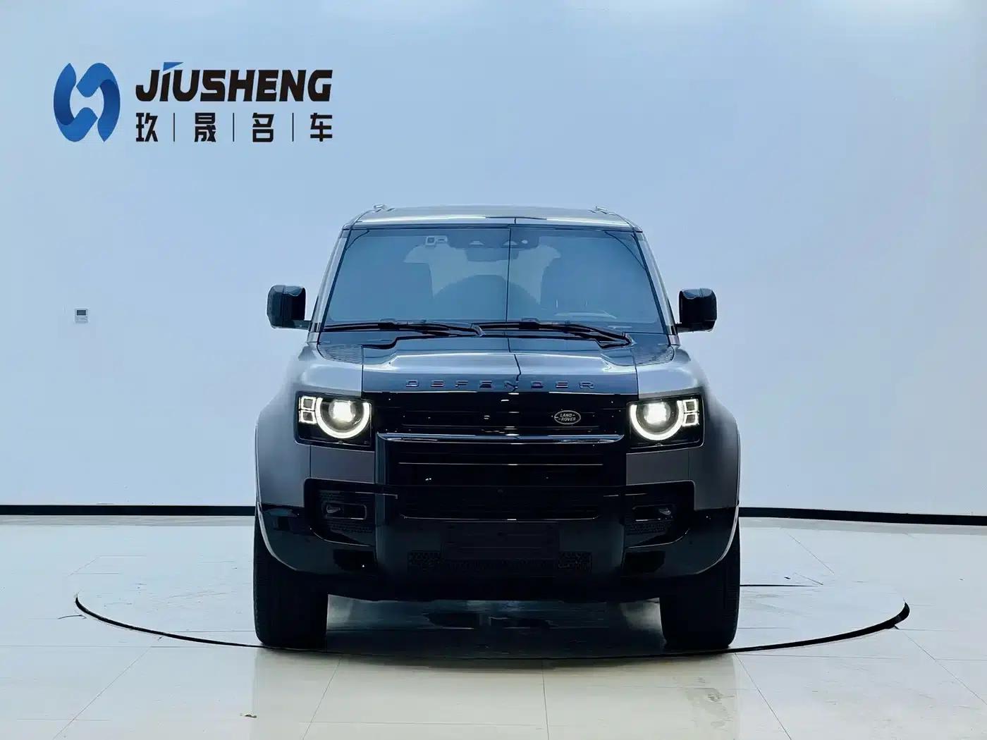 2024 Land Rover Defender 110 3.0T P400 X — миниатюра 2