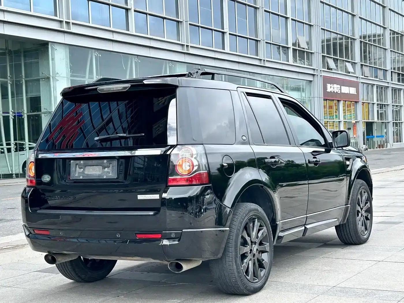 Freelander 2 2014 2.0T Si4 HSE Petrol Version — миниатюра 4