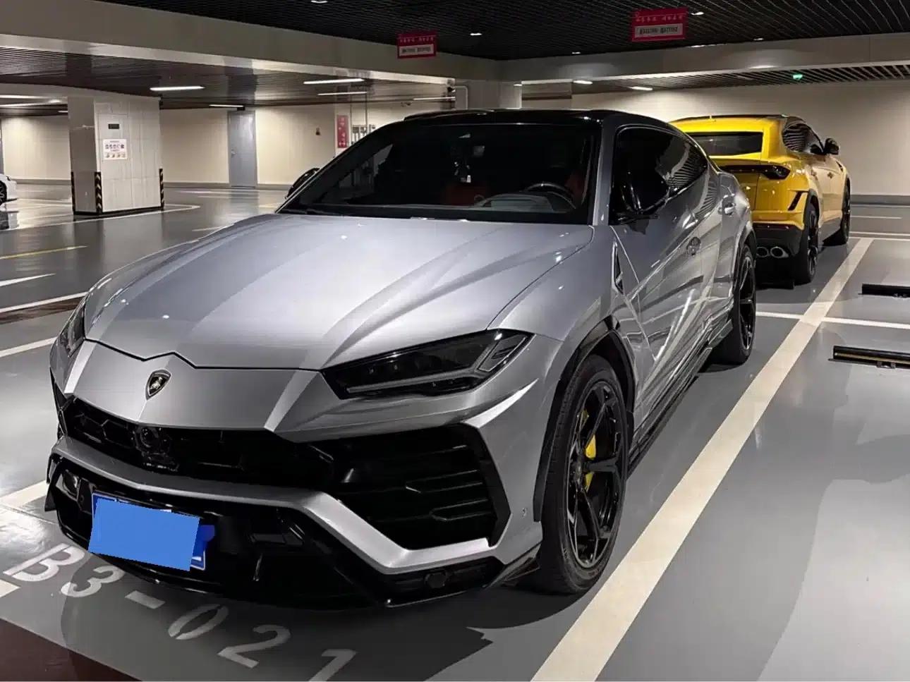 2018 Urus 4.0T V8 — миниатюра 1
