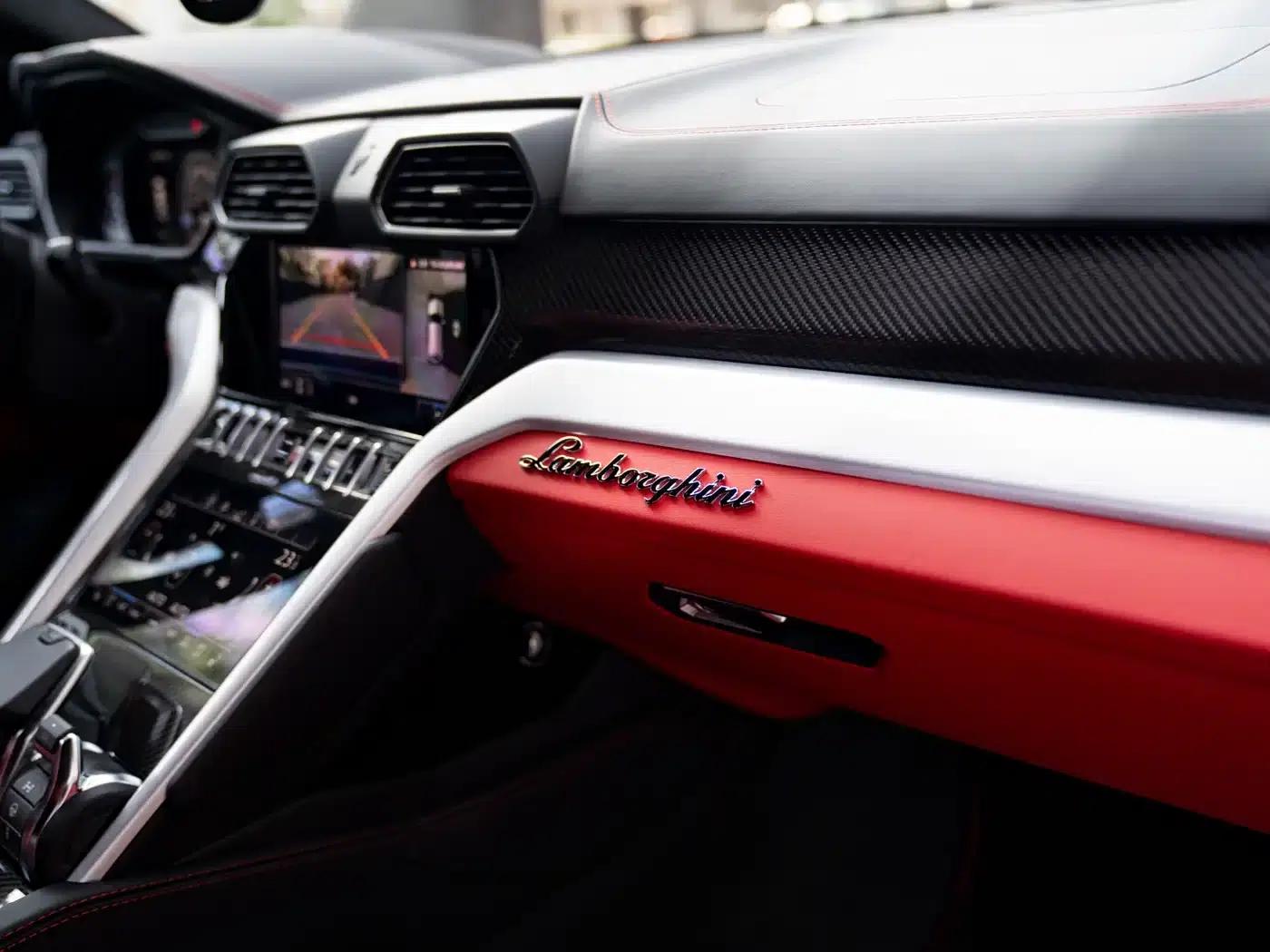 2018 Urus 4.0T V8 — миниатюра 19