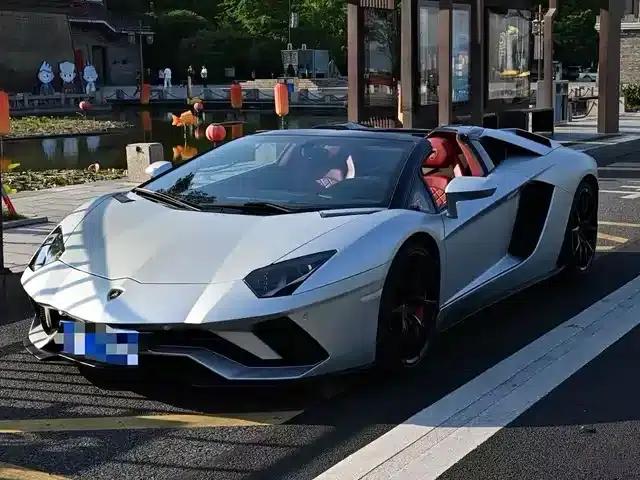Aventador 2018 Aventador S Roadster