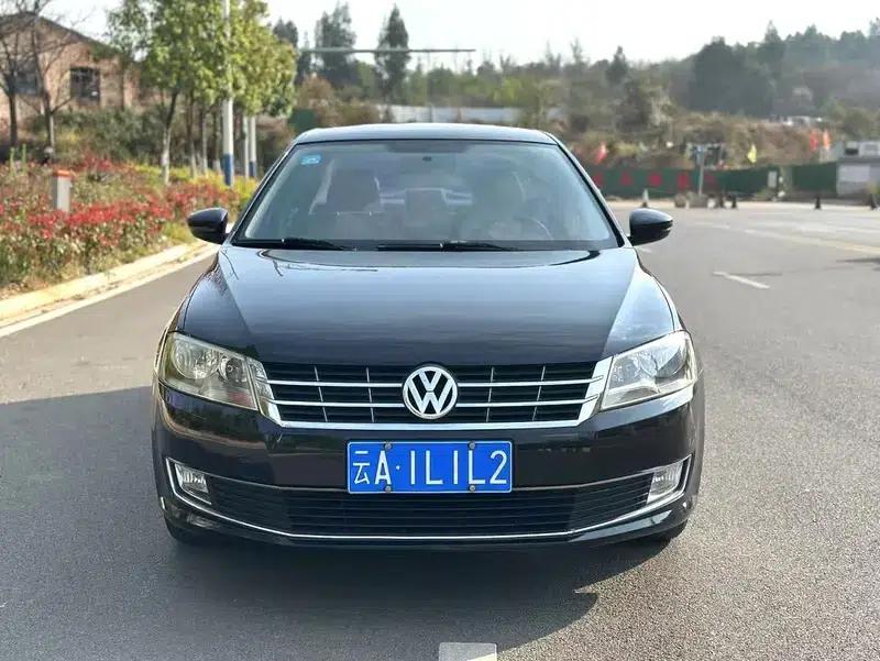 2013 Volkswagen Lavida 1.4TSI Manual Comfort Edition — миниатюра 2
