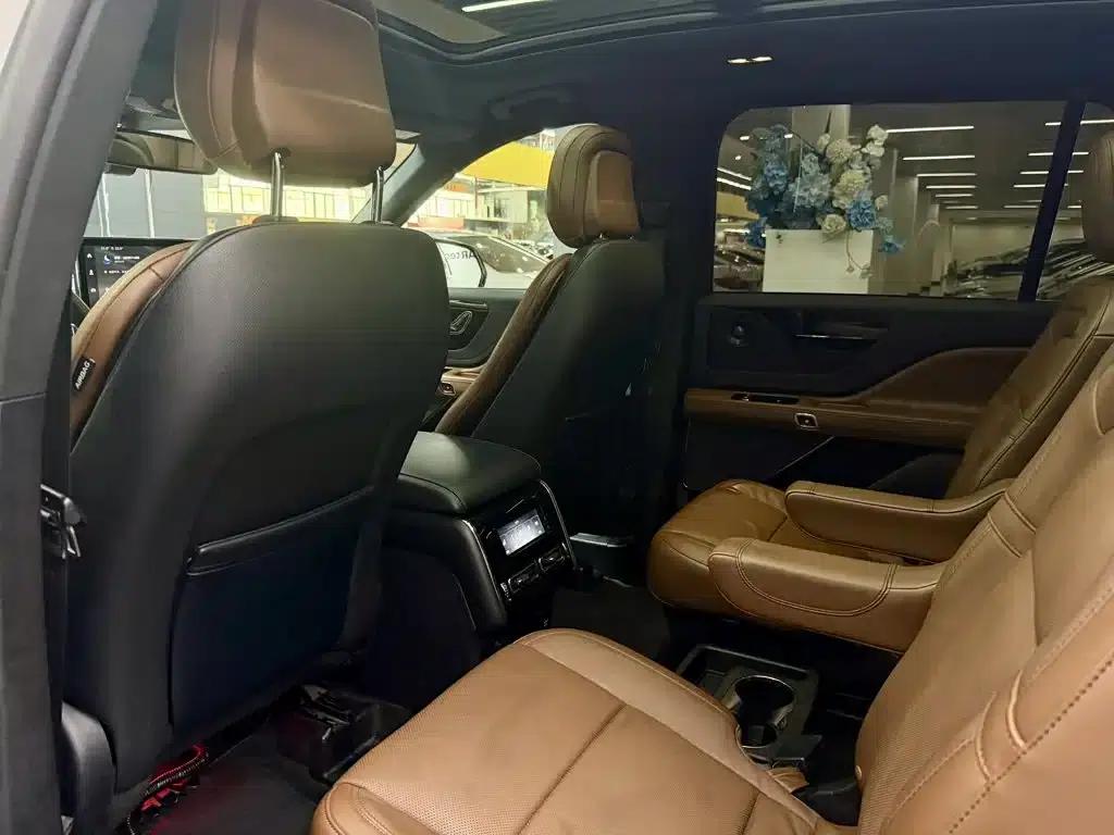 2021 Aviator 3.0T V6 AWD Premium Edition — миниатюра 11