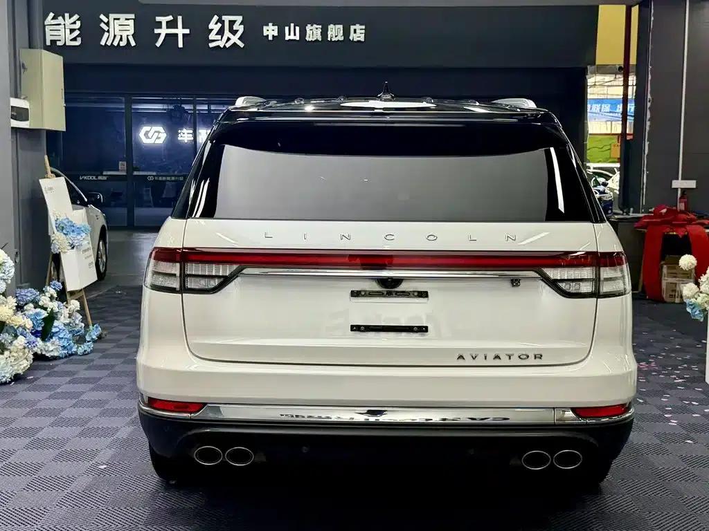 2021 Aviator 3.0T V6 AWD Premium Edition — миниатюра 3