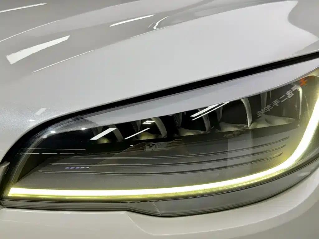 2021 Aviator 3.0T V6 AWD Premium Edition — миниатюра 5