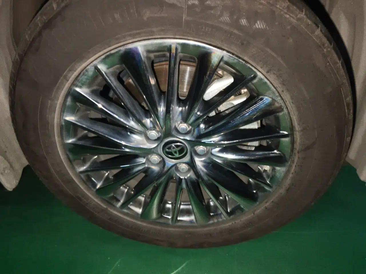Toyota Alphard 2019 Dual-Engine 2.5L Luxury Edition — миниатюра 8