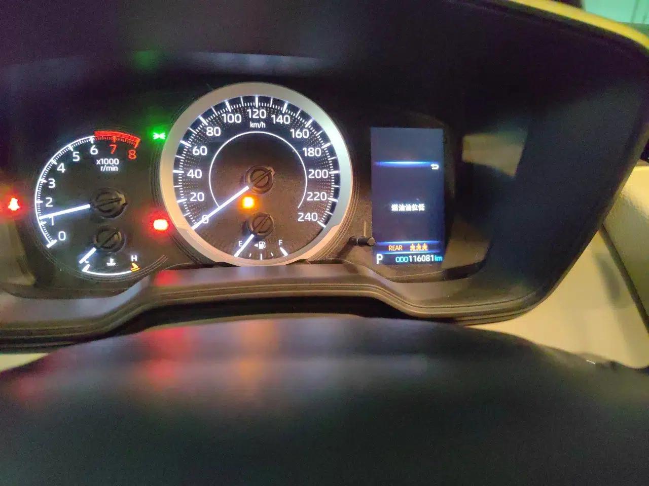 Toyota Corolla 2019 1.2T S-CVT GL-i Elite Edition — миниатюра 12