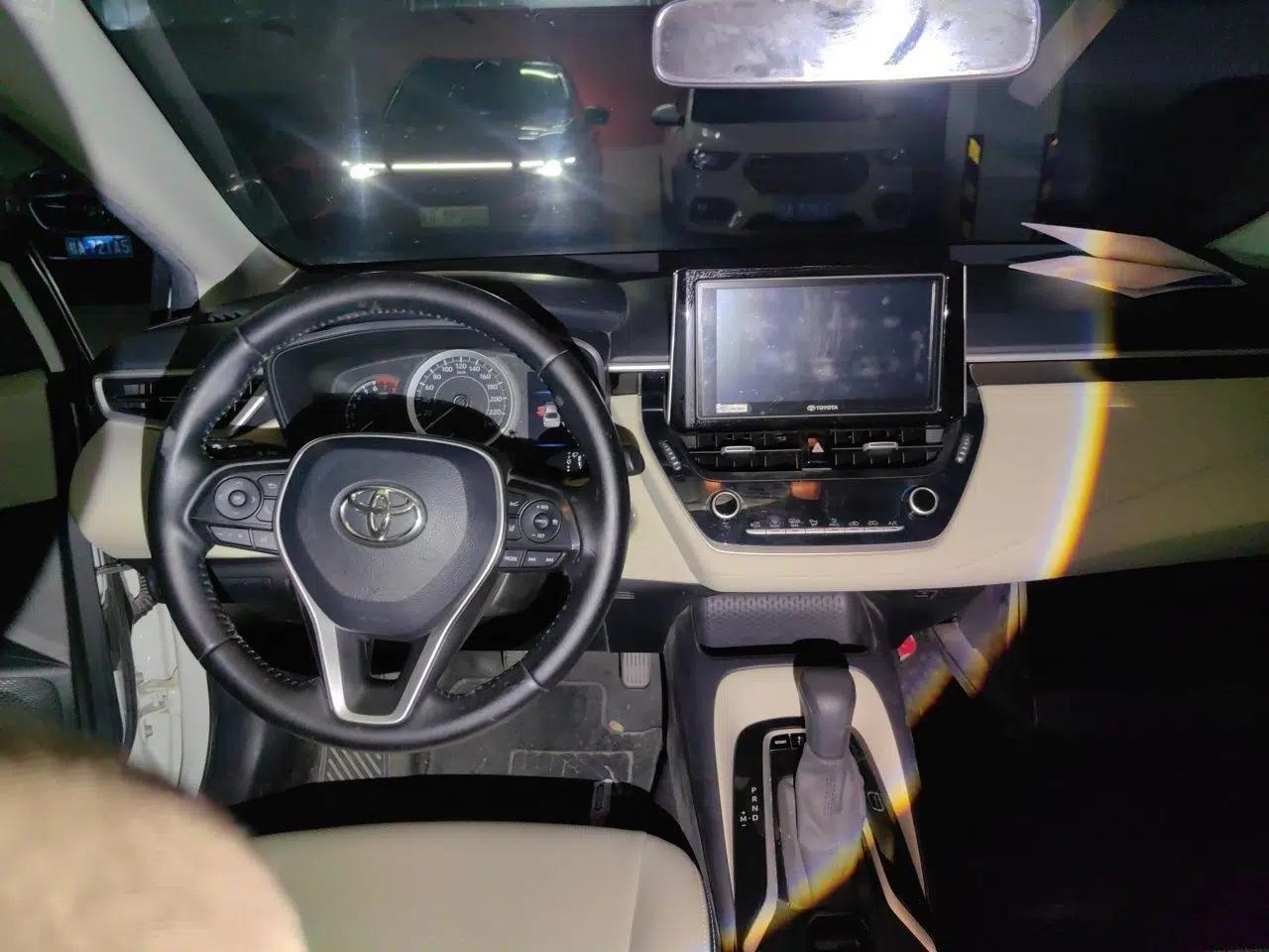 Toyota Corolla 2019 1.2T S-CVT GL-i Elite Edition — миниатюра 10