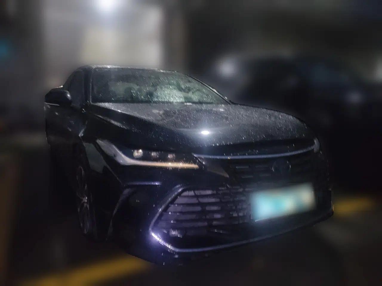 Toyota Avalon 2022 Dual-Engine 2.5L Luxury Edition — миниатюра 3
