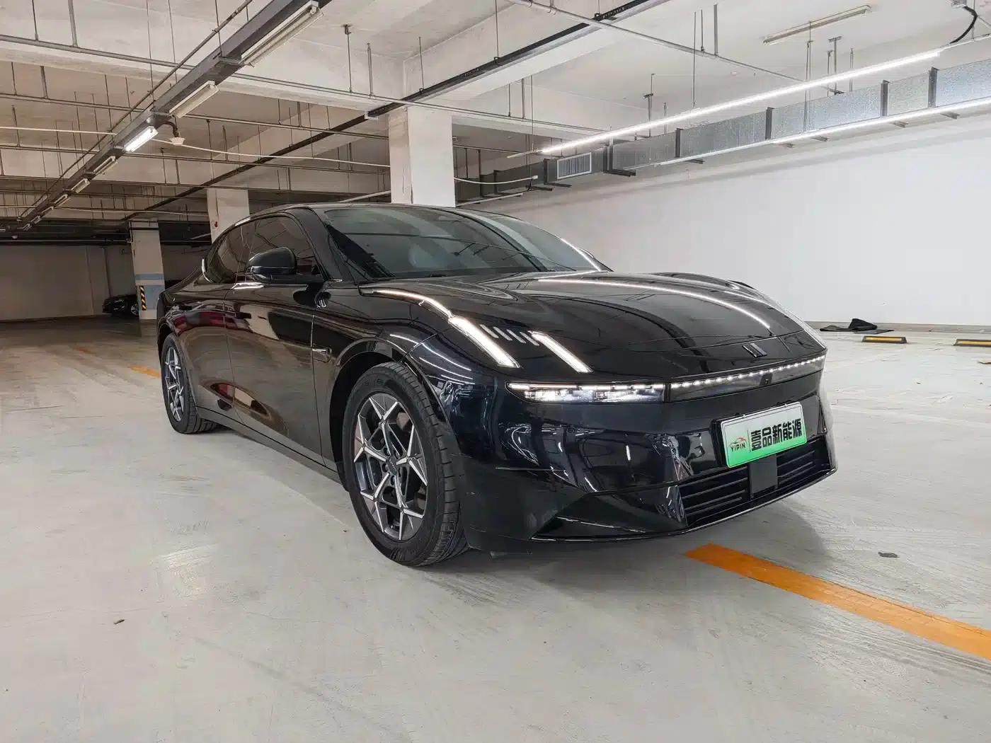 Lynk & Co Z10 2024 Model 95kWh 766km Rear-Wheel Drive Max — миниатюра 3