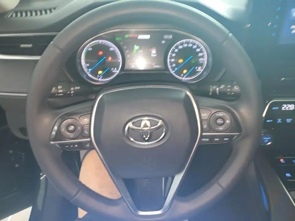 Toyota Harrier 2022 Dual-Engine 2.5L CVT Two-Wheel Drive Luxury Edition — миниатюра 13