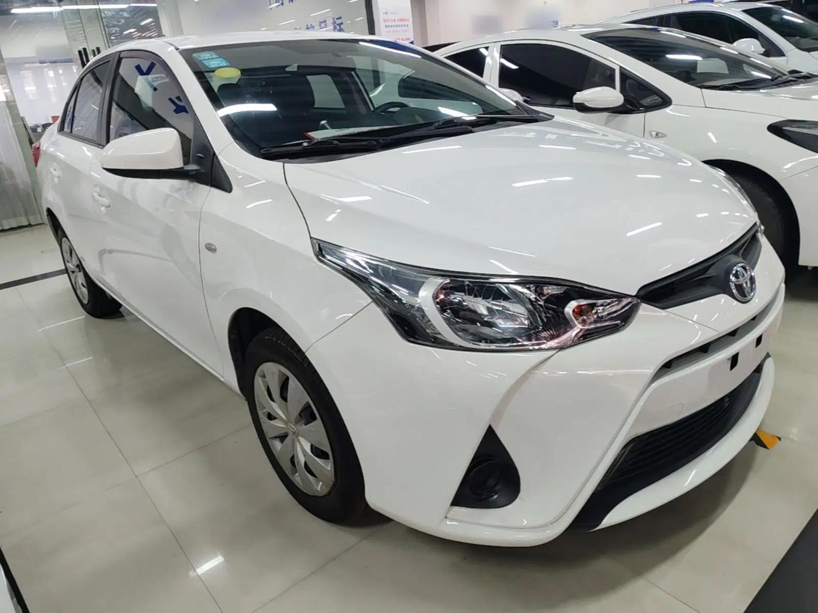 Toyota YARiS L Zhi Xiang 2017 1.5E CVT Dynamic Edition — миниатюра 3
