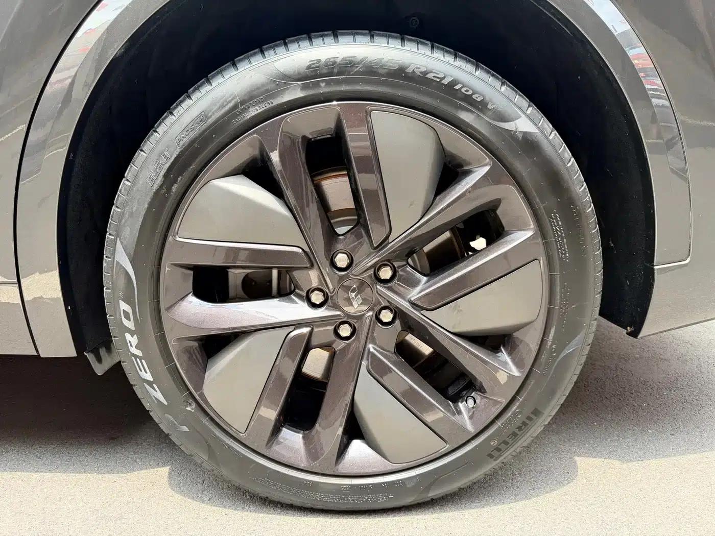 Li Auto L9 2022 Max — миниатюра 19