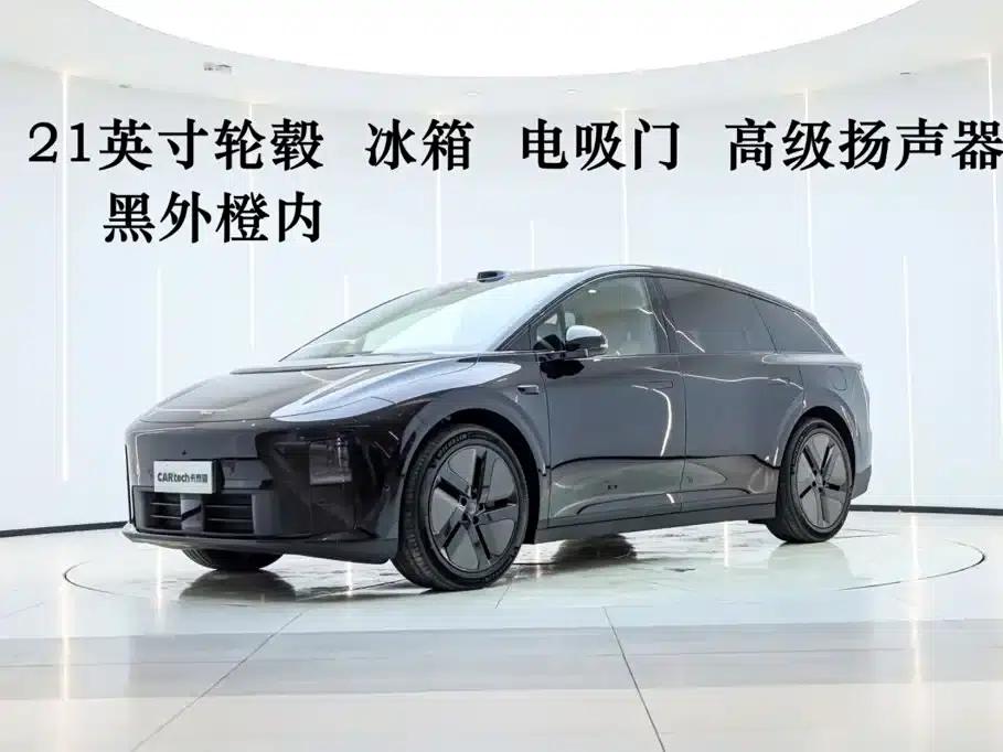 Li Auto i6 2025 Two-Wheel Drive Standard Edition — миниатюра 1