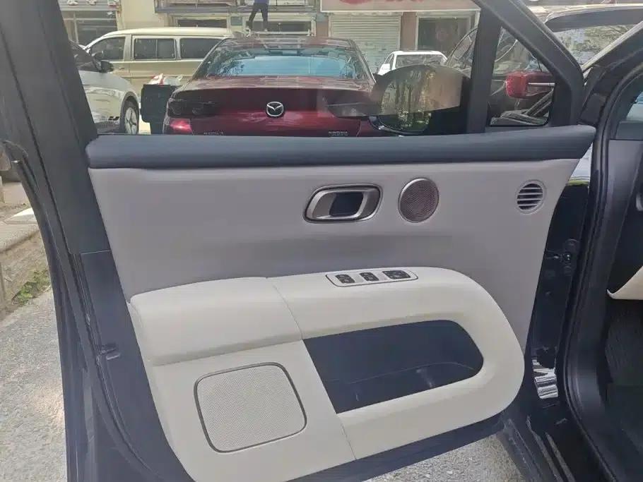 Li Auto i6 2025 AWD Standard Edition — миниатюра 7