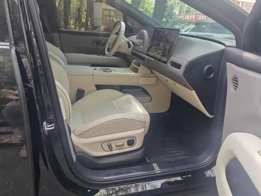 Li Auto i6 2025 AWD Standard Edition — миниатюра 8
