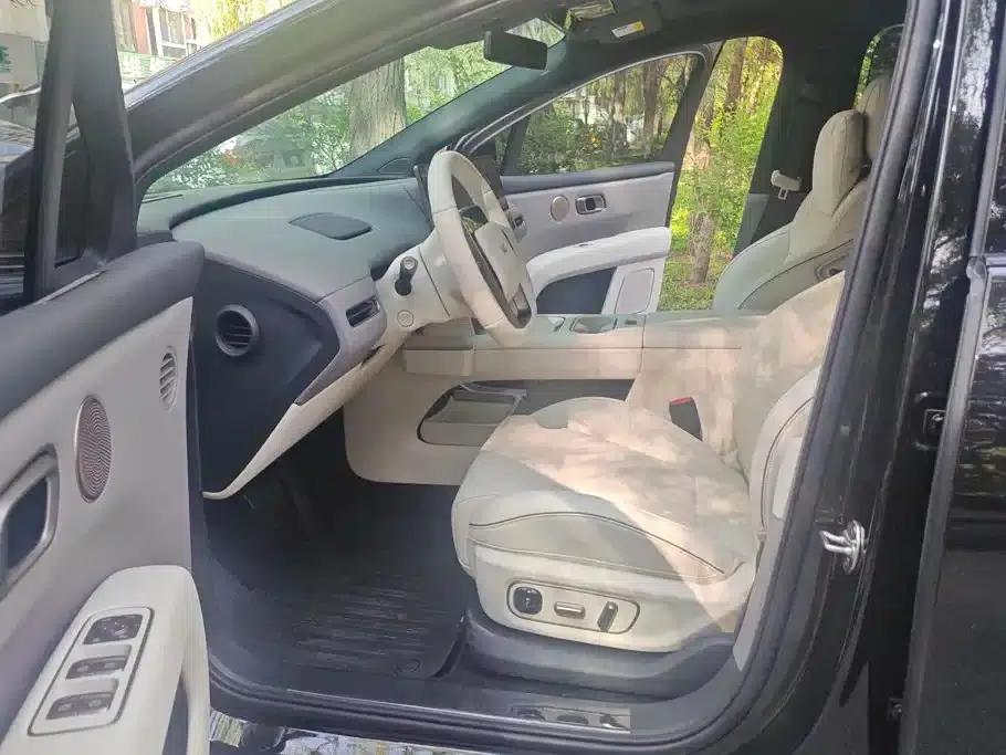 Li Auto i6 2025 AWD Standard Edition — миниатюра 9
