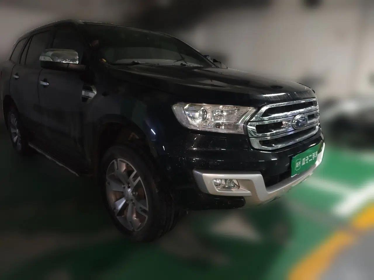 Ford Everest 2016 2.0T Gasoline Automatic 4x4 Flagship Edition — миниатюра 3