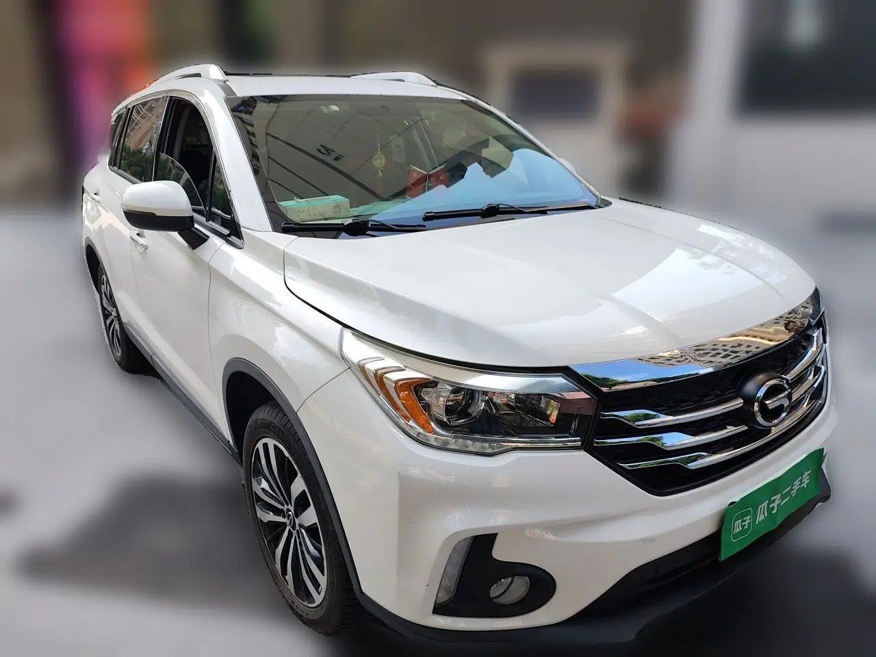 GAC Trumpchi GS4 2017 235T Manual Two-Wheel Drive Luxury Edition — миниатюра 3