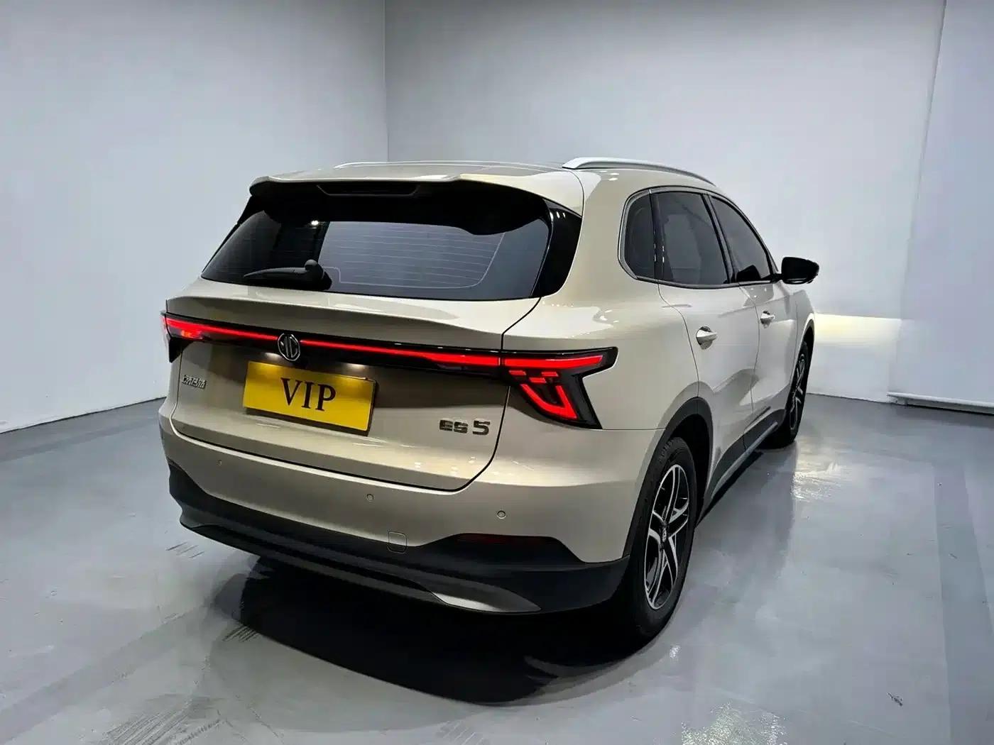 MG ES5 2025 525max Rear-Wheel Drive Intelligent Driving Edition — миниатюра 5