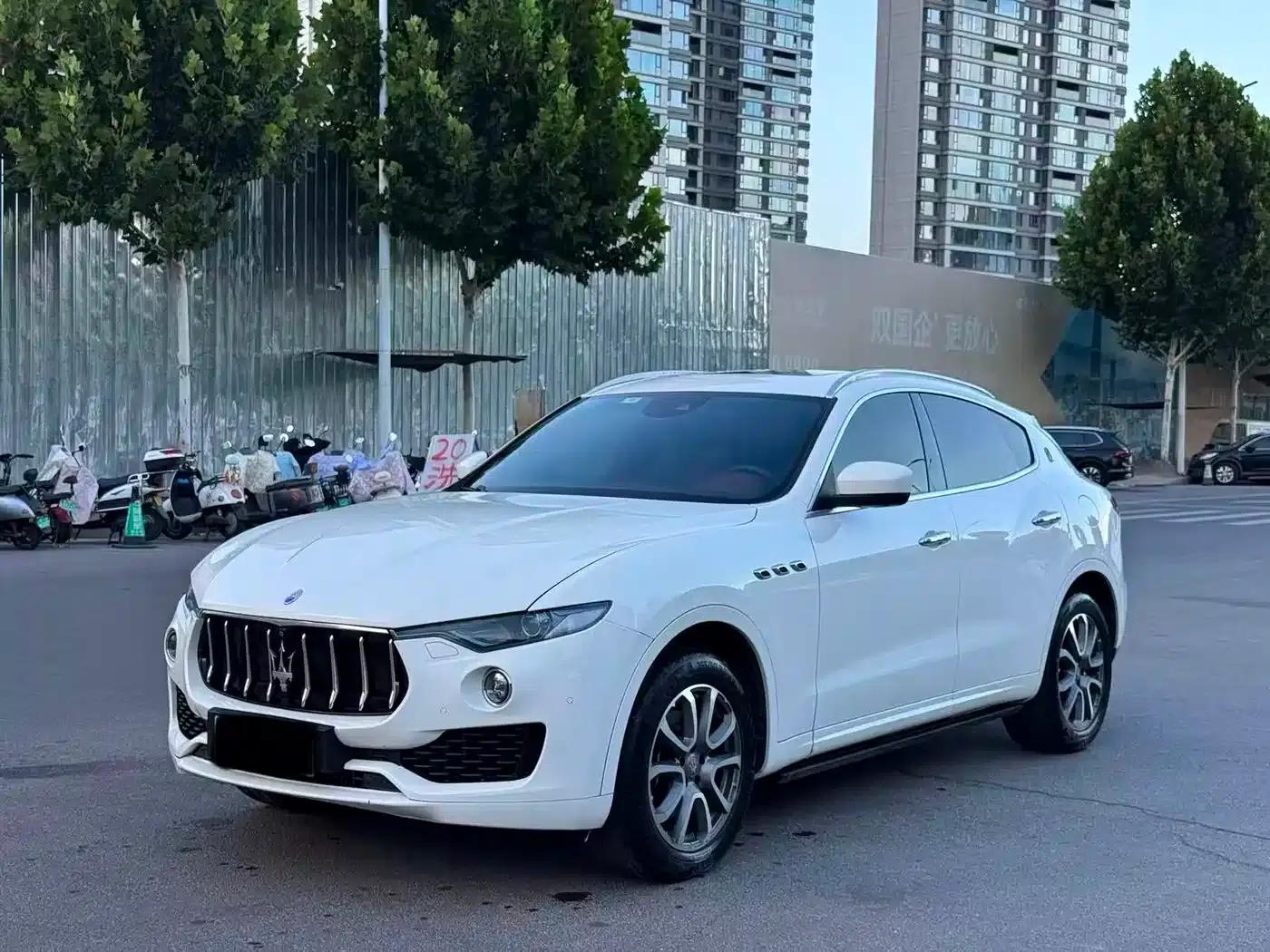2016 Levante 3.0T Standard Edition — миниатюра 1