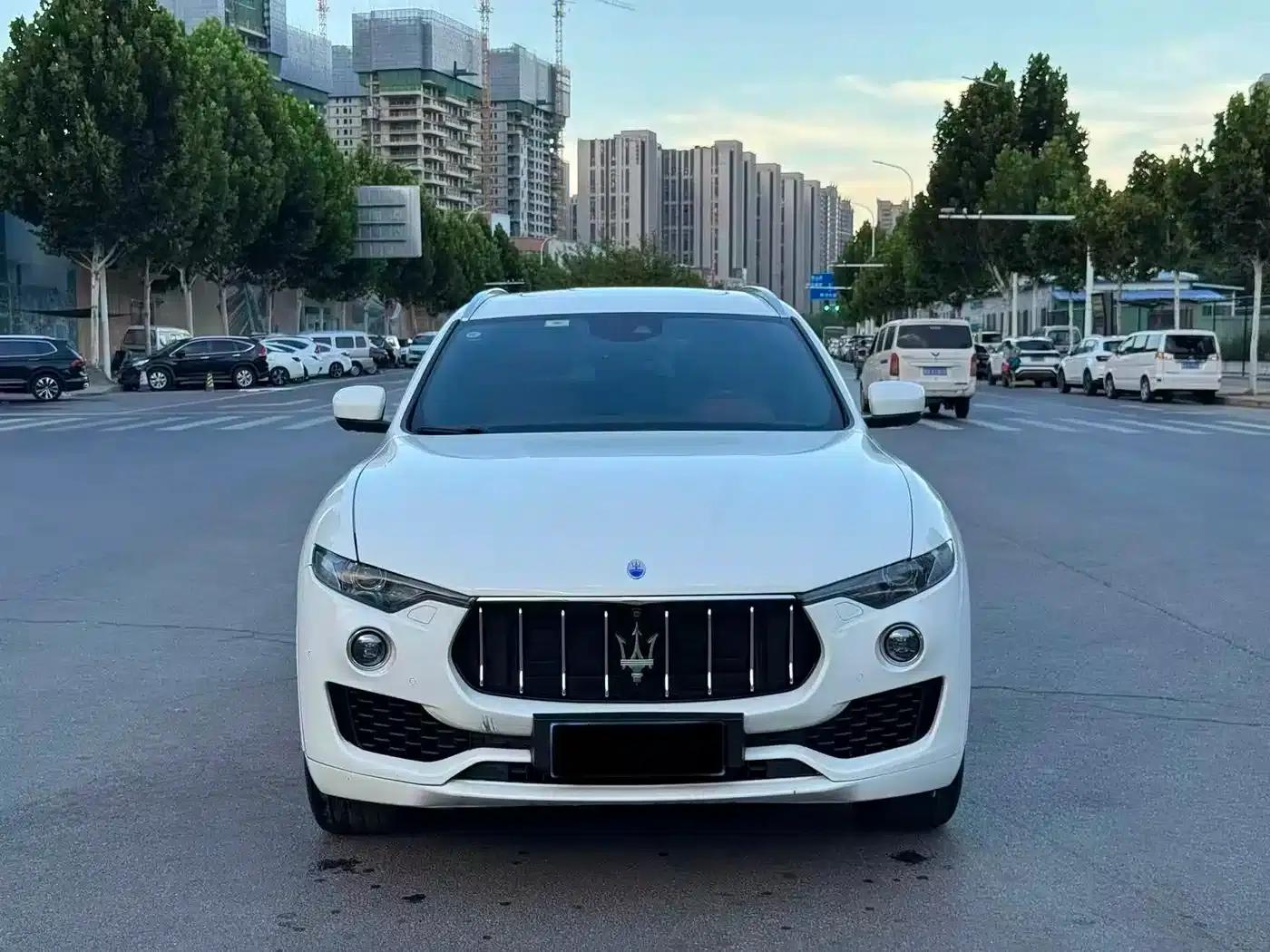 2016 Levante 3.0T Standard Edition — миниатюра 2