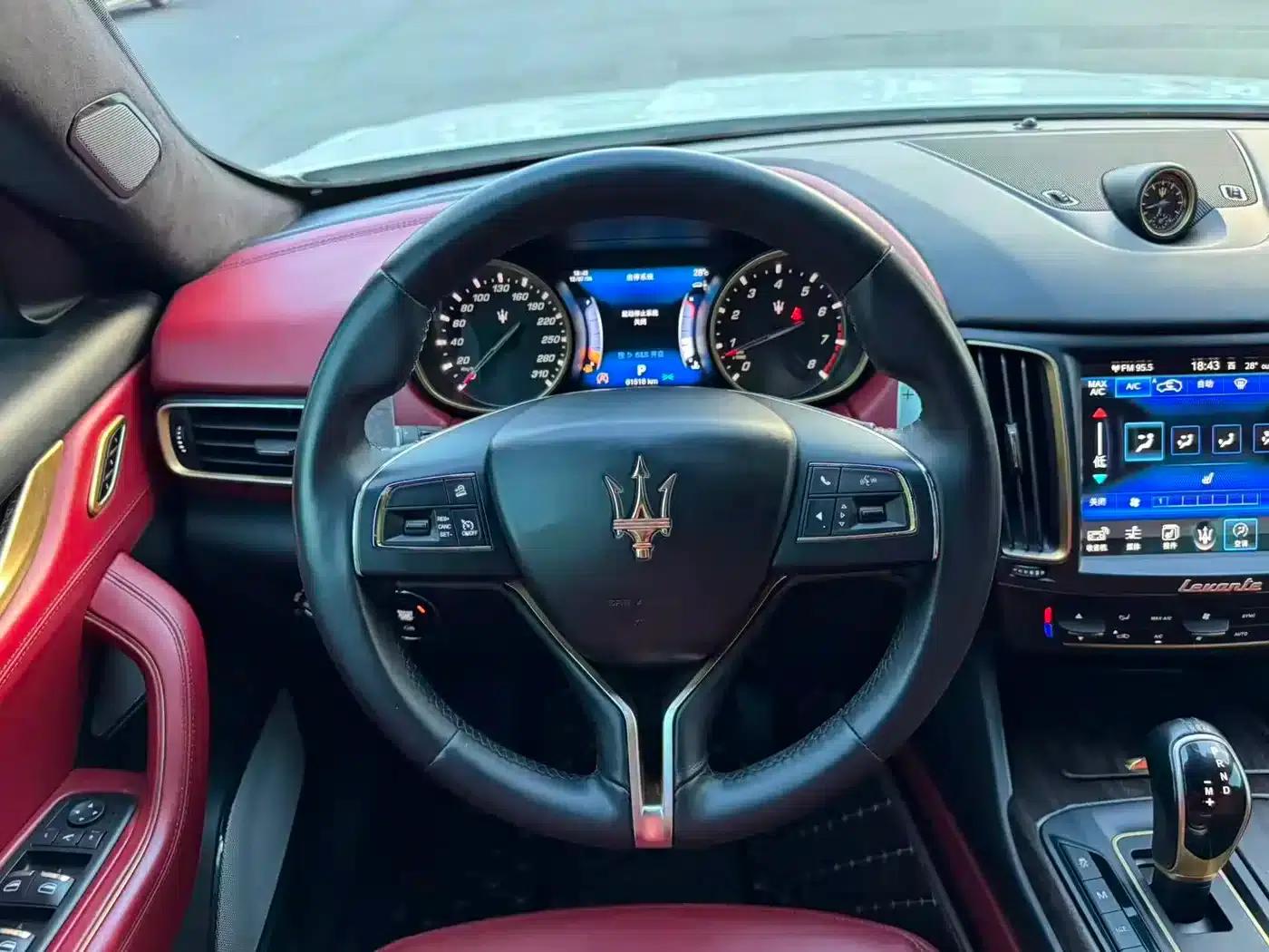 2016 Levante 3.0T Standard Edition — миниатюра 14