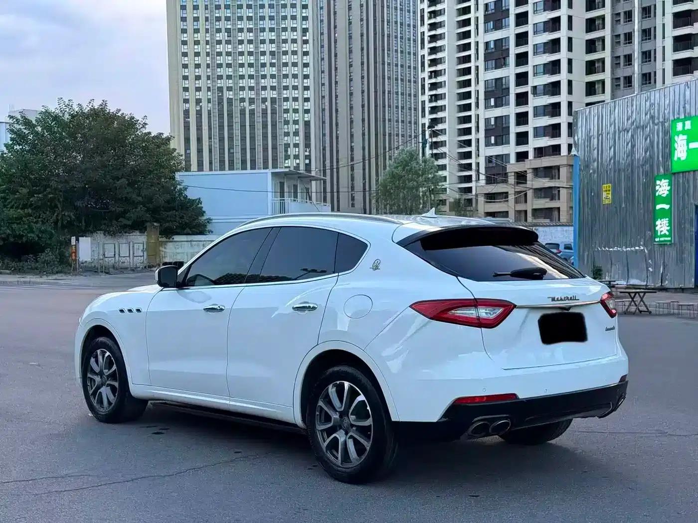 2016 Levante 3.0T Standard Edition — миниатюра 6