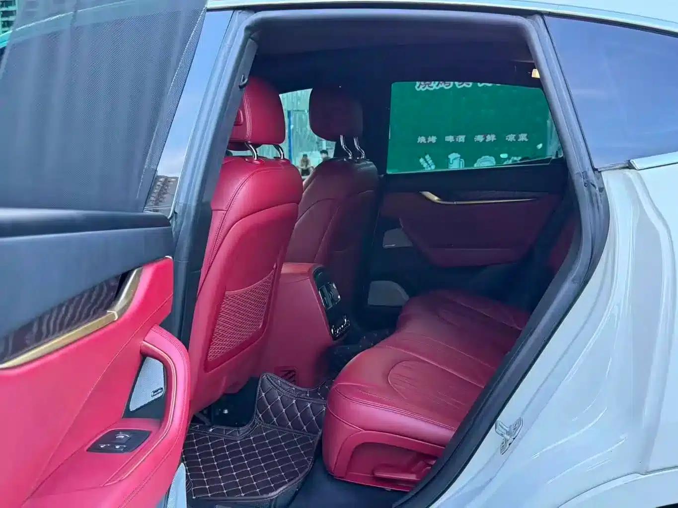 2016 Levante 3.0T Standard Edition — миниатюра 9