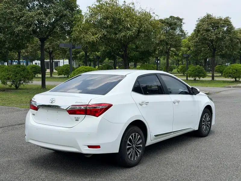 2017 Toyota Corolla Facelift 1.2T S-CVT GL (National V Emission Standard) — миниатюра 6