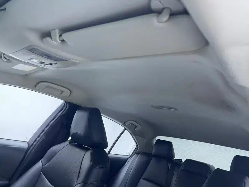 2021 Toyota Corolla 1.2T S-CVT Pioneer PLUS Edition — миниатюра 19