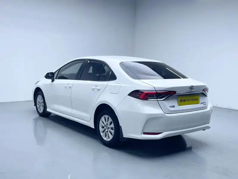 2021 Toyota Corolla 1.2T S-CVT Pioneer PLUS Edition — миниатюра 5