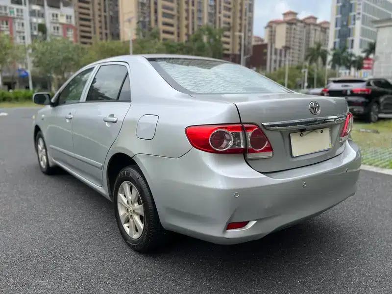 2011 Corolla 1.6L Automatic GL — миниатюра 4