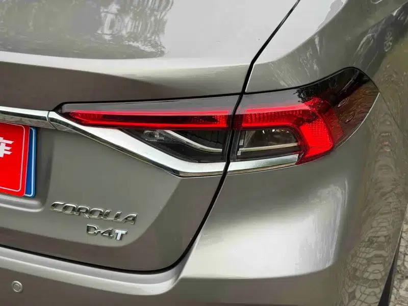 2023 Toyota Corolla 1.2T S-CVT Elite Edition — миниатюра 14