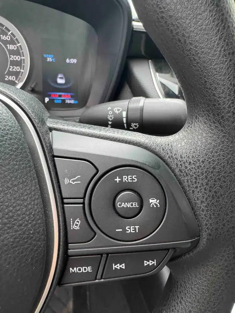 2023 Toyota Corolla 1.2T S-CVT Elite Edition — миниатюра 17