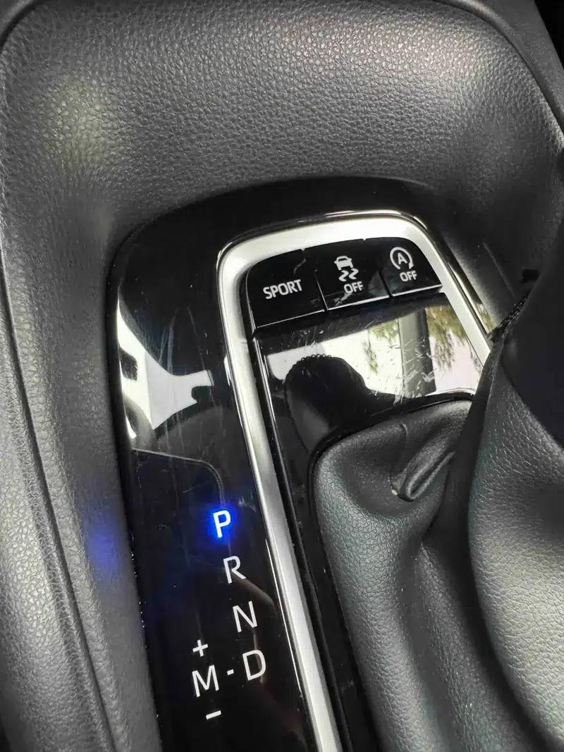 2023 Toyota Corolla 1.2T S-CVT Elite Edition — миниатюра 26
