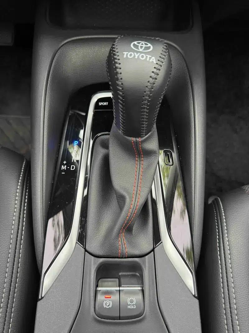 2023 Toyota Corolla 1.2T S-CVT Elite Edition — миниатюра 33