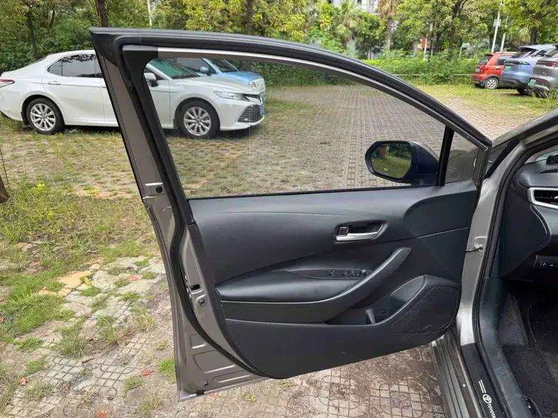 2023 Toyota Corolla 1.2T S-CVT Elite Edition — миниатюра 38