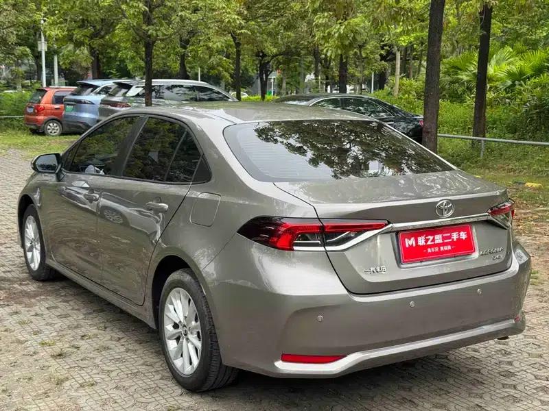 2023 Toyota Corolla 1.2T S-CVT Elite Edition — миниатюра 5