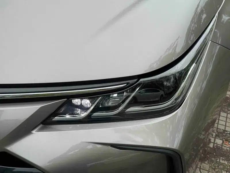 2023 Toyota Corolla 1.2T S-CVT Elite Edition — миниатюра 10