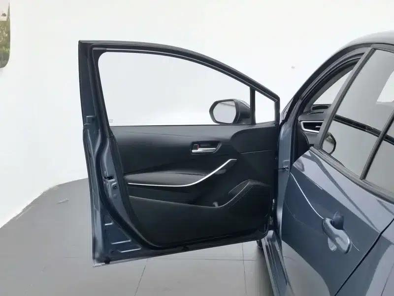 2023 Toyota Corolla Intelligent Hybrid 1.8L E-CVT Elite Edition — миниатюра 23