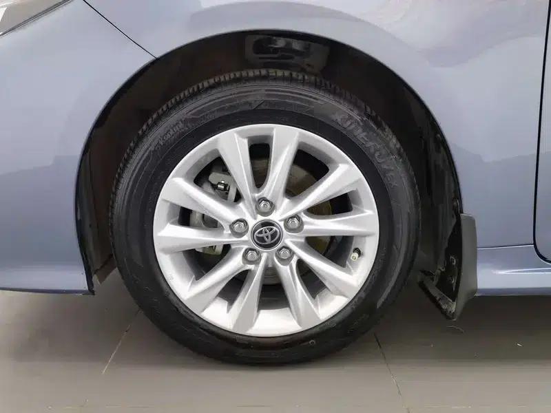2023 Toyota Corolla Intelligent Hybrid 1.8L E-CVT Elite Edition — миниатюра 5