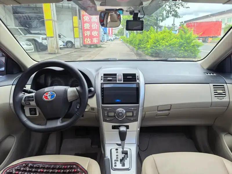 2012 Toyota Corolla Premium Edition 1.6L Automatic GL — миниатюра 7