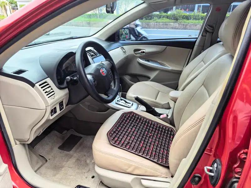 2012 Toyota Corolla Premium Edition 1.6L Automatic GL — миниатюра 9